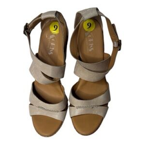 Kork-Ease Grace Tan Leather Strappy Sandals. Size 9.